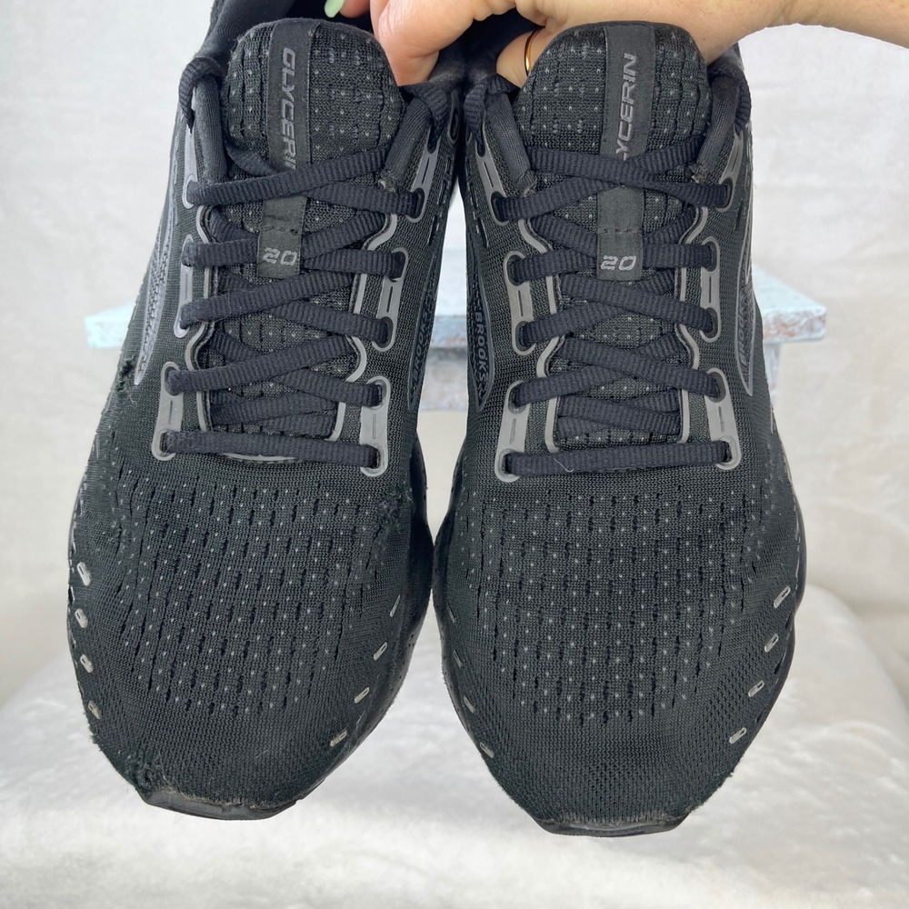 Brooks Black Athletic Shoes - Picture 6 of 10